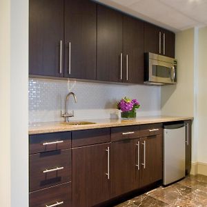 Estudio Deluxe con Cama King